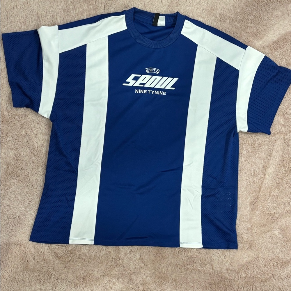 H&M Divided Tee — Seoul 99